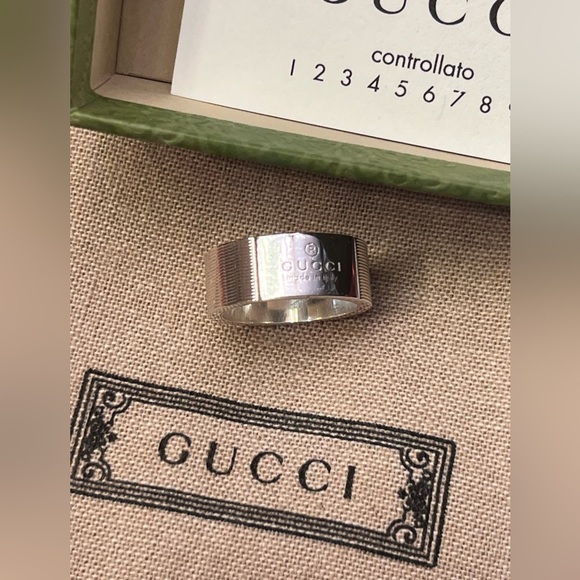 🔥🔥AUTHENTIC GUCCI Made In Italy Sterling Silver Thin Trademark Ring-🔥🔥NWT - Picture 9 of 15